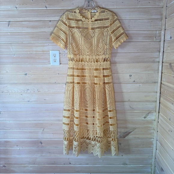 Maje Yellow Lace Guipure Short Sleeve Midi Dress Size 1 (US 4) Fit and Flare